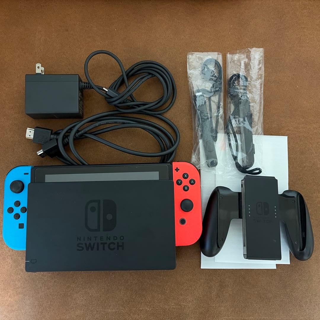 【美品】Nintendo Switch 本体 青/赤 付属品付き