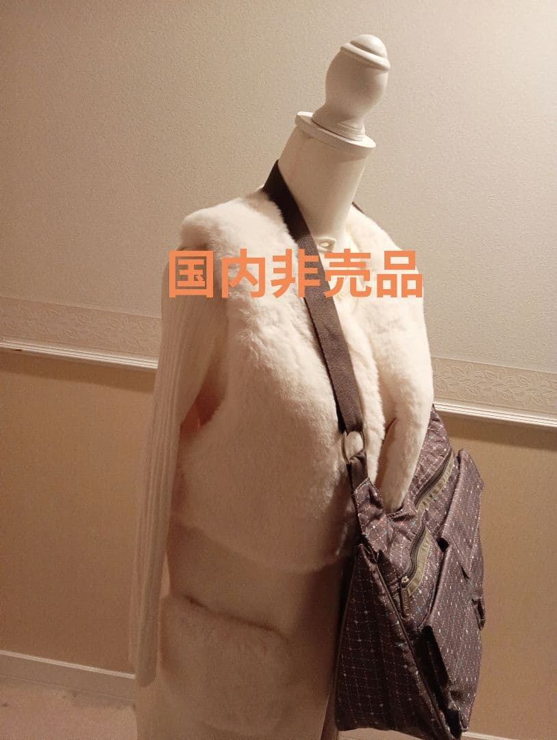 【希少新品同様】LeSportsac　レスポートサック　ショルダーバッグDFS品