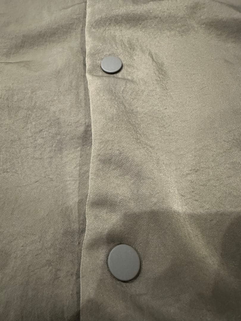 【新品】 FOG ESSENTIALSナイロンフーデッド コーチ ジャケット