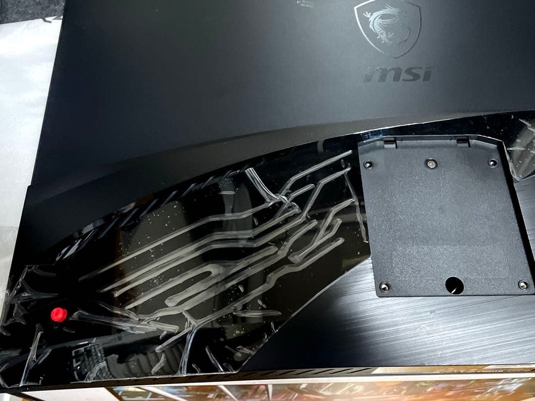 msi optix MAG321CURV 4k湾曲モニター