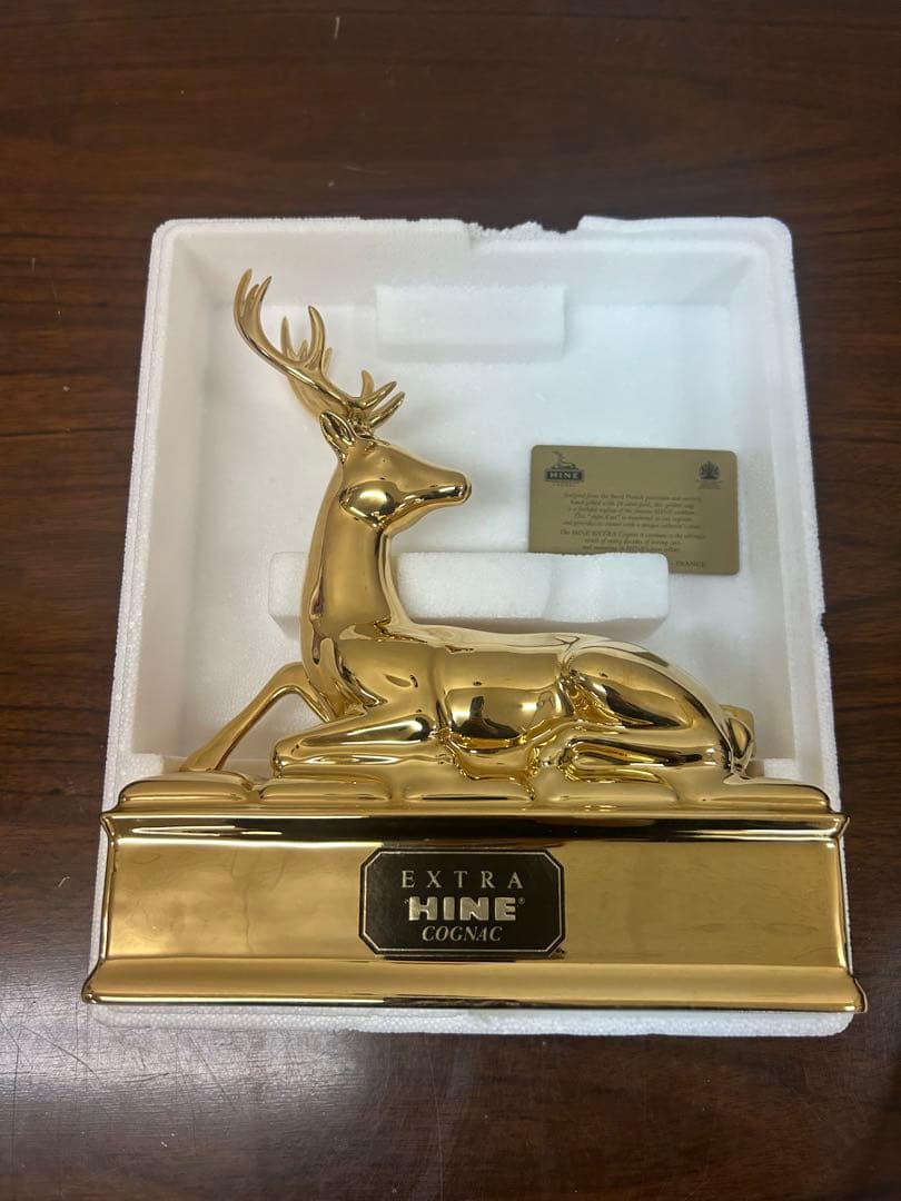 Ninurta42HINE エクストラ 鹿ボトル ゴールド 700ml