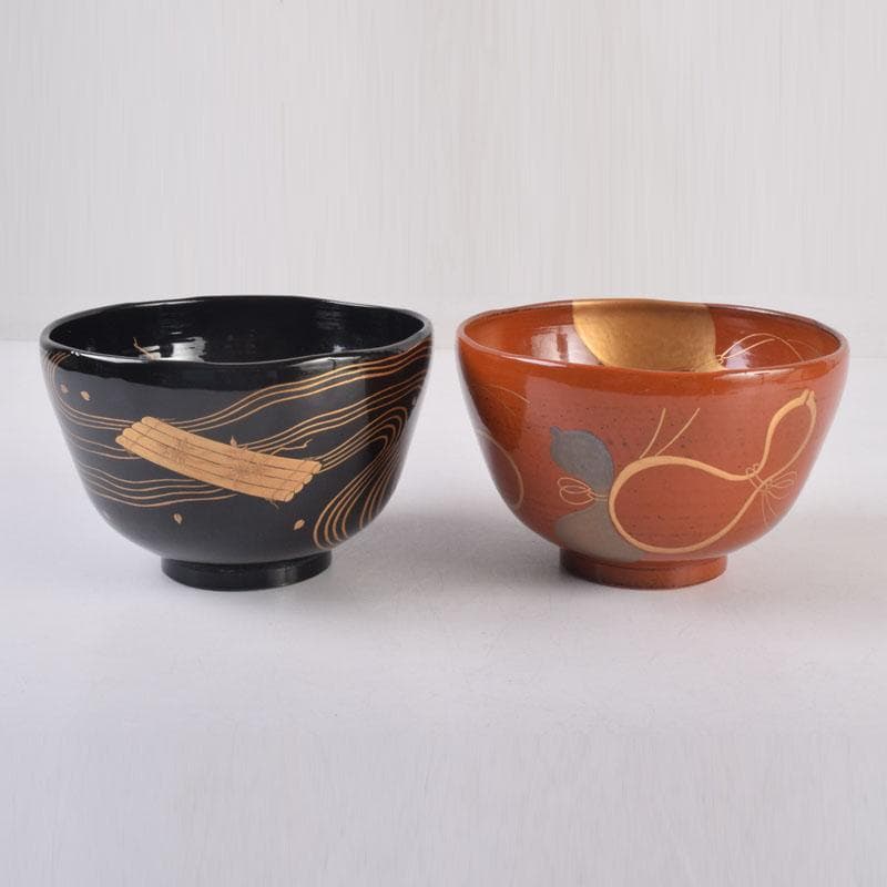 茶道具　春斎銘　陶蒔絵　黒塗　朱塗　波筏瓢箪蒔絵　茶碗　一対　V　8409