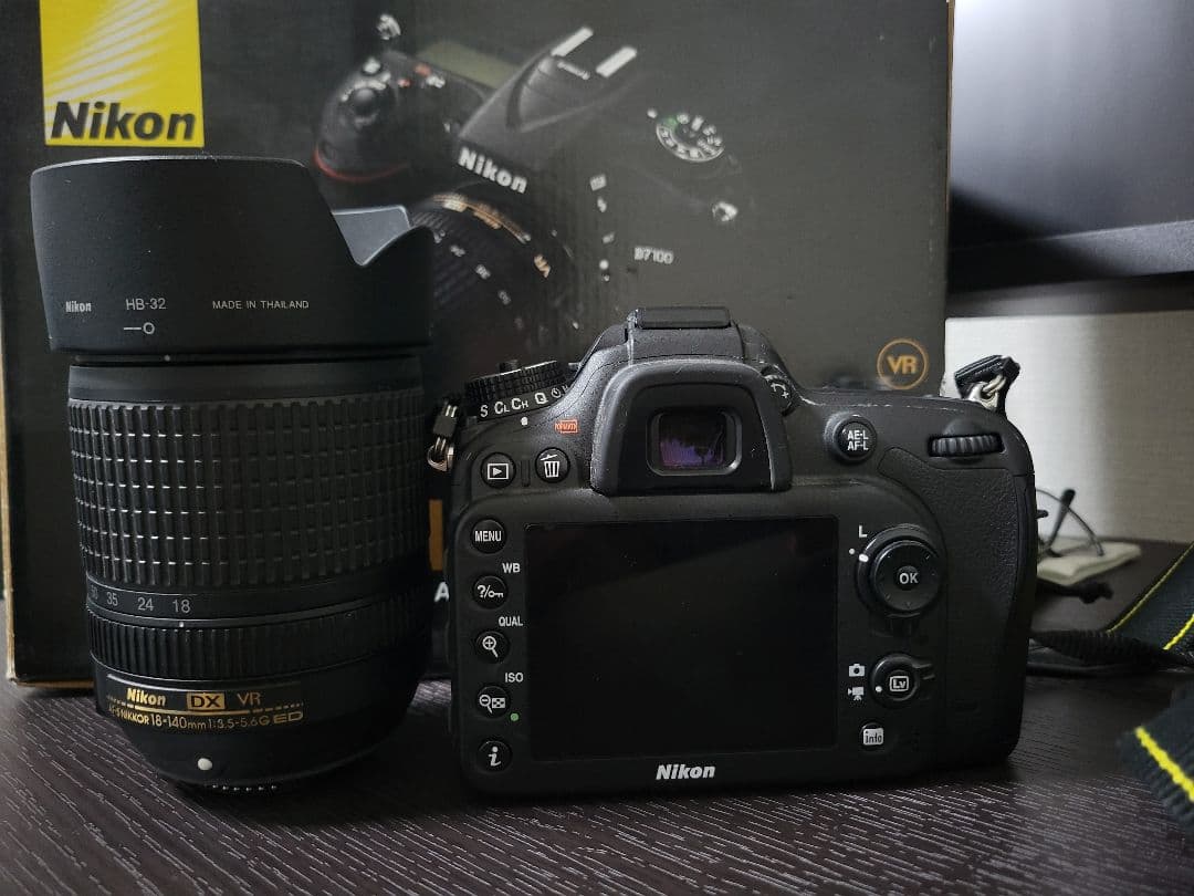 【美品】Nikon D7100 VR 18-105mmキット【元箱付き】