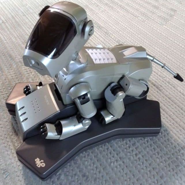 希少／初代AIBO／アイボERS-111／SONY／ソニー／シルバー／動作可