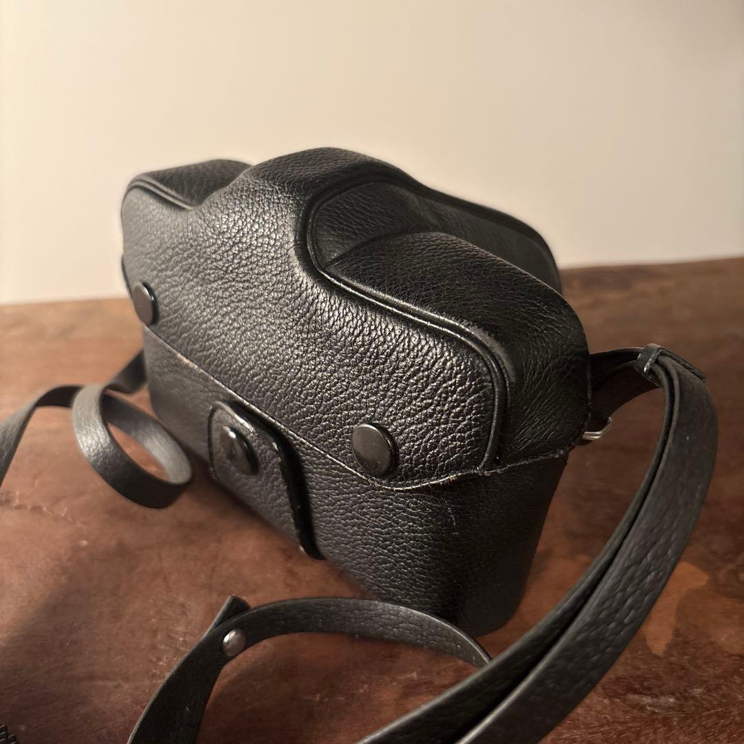 【極美品・希少革ケース付】Olympus om-1