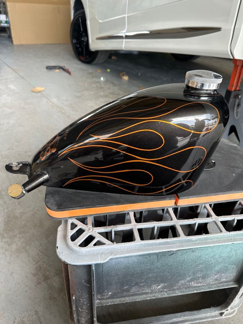 スポーツスタータンク 黒オレンジフレイム