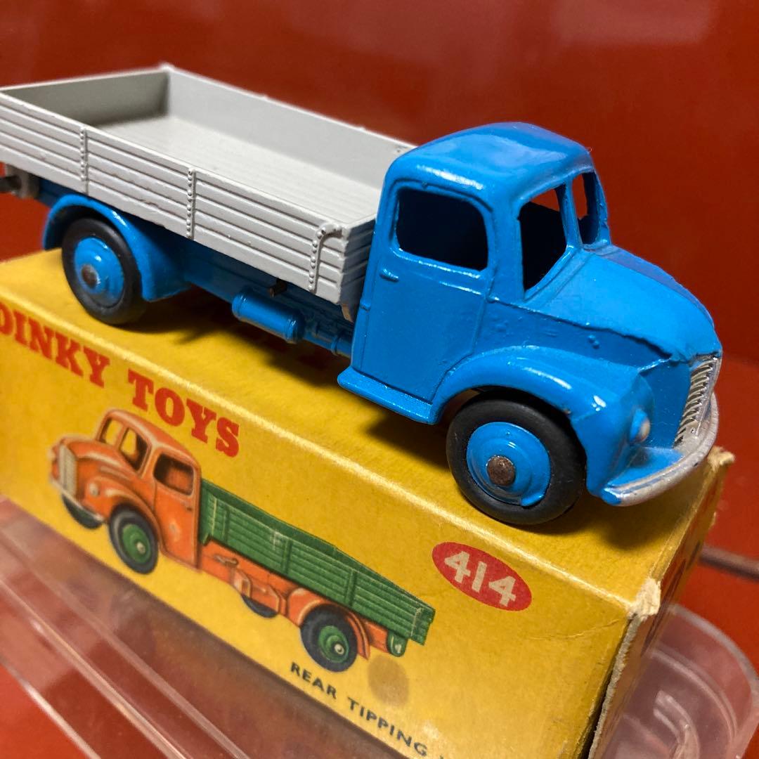 Dinky Toys 414 青いリアティッピングワゴン