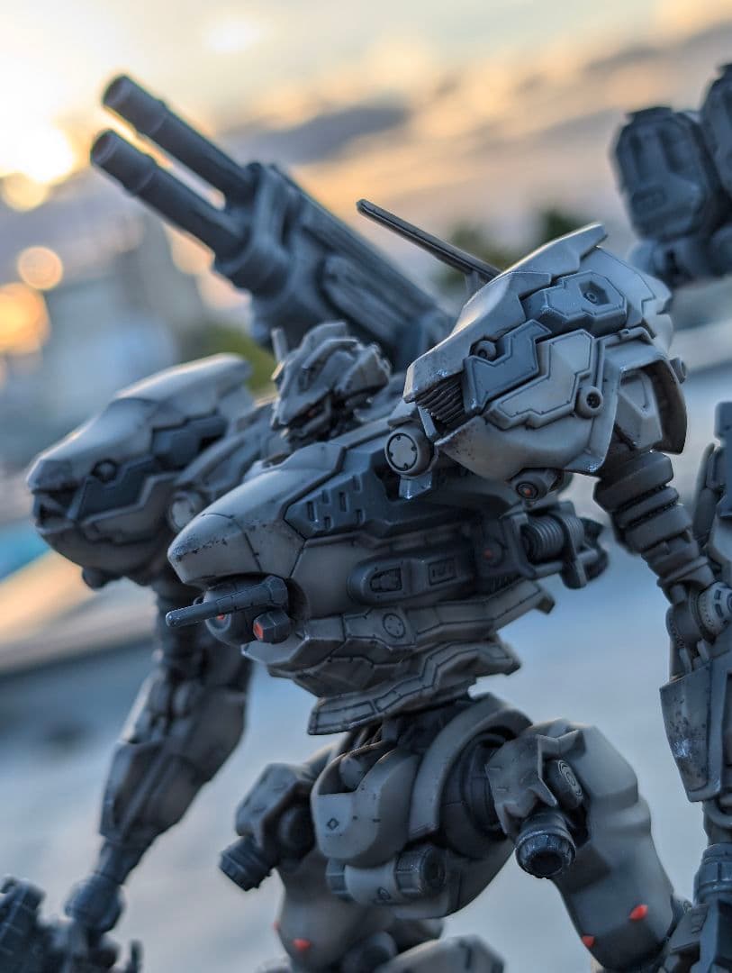 30MM アーマード・コア6 ナイトフォール　完成品　成形色ウェザリング仕上げ