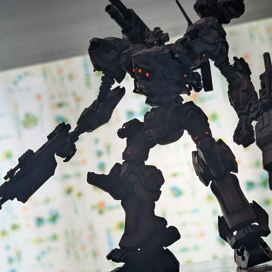 30MM アーマード・コア6 ナイトフォール　完成品　成形色ウェザリング仕上げ