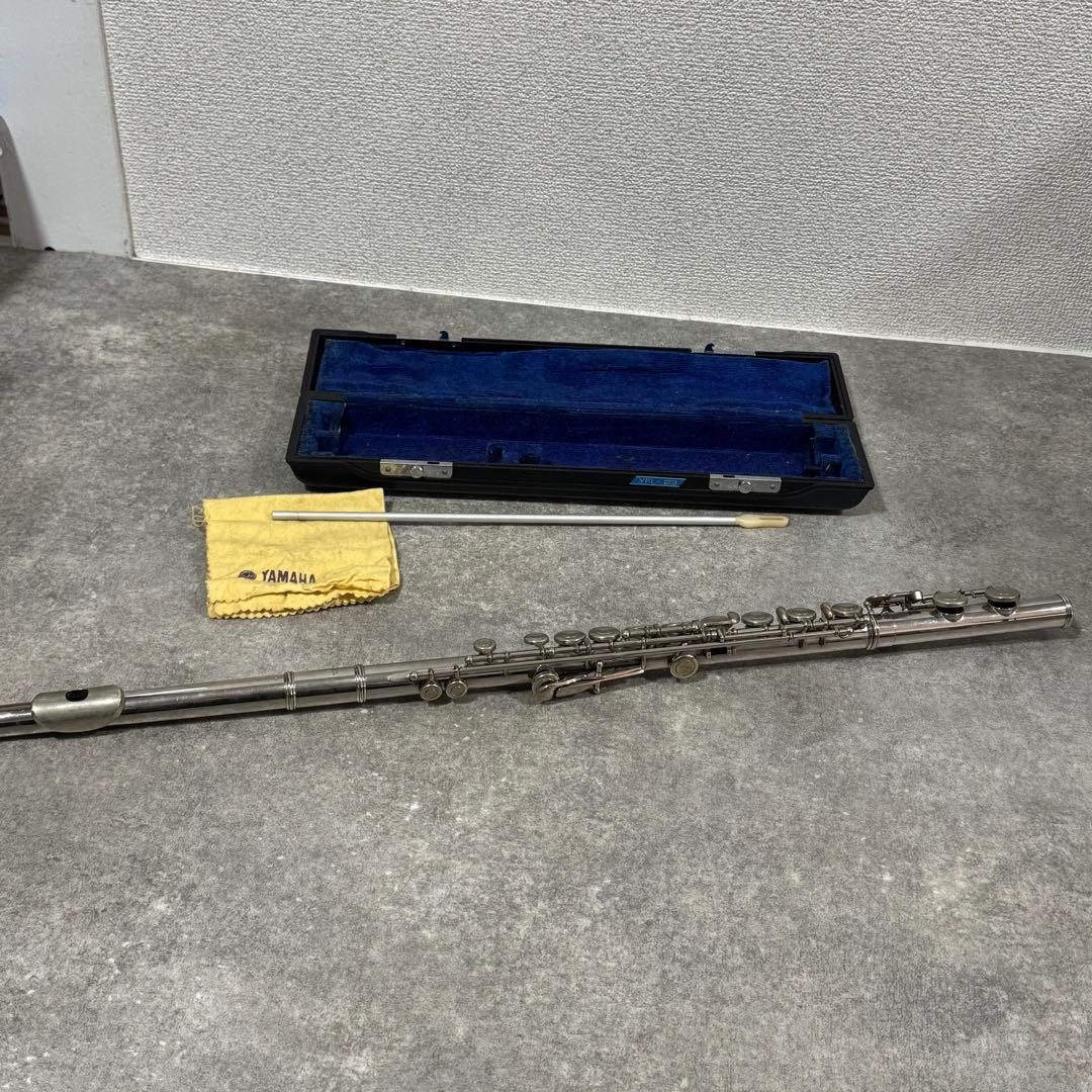 YAMAHA YFL-23 ヤマハ フルート 木管楽器 ケースあり