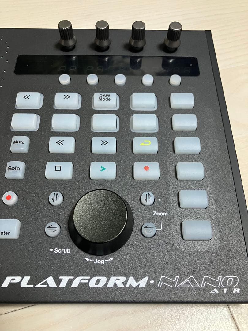 iCON PLATFORM NANO AIR コントローラー