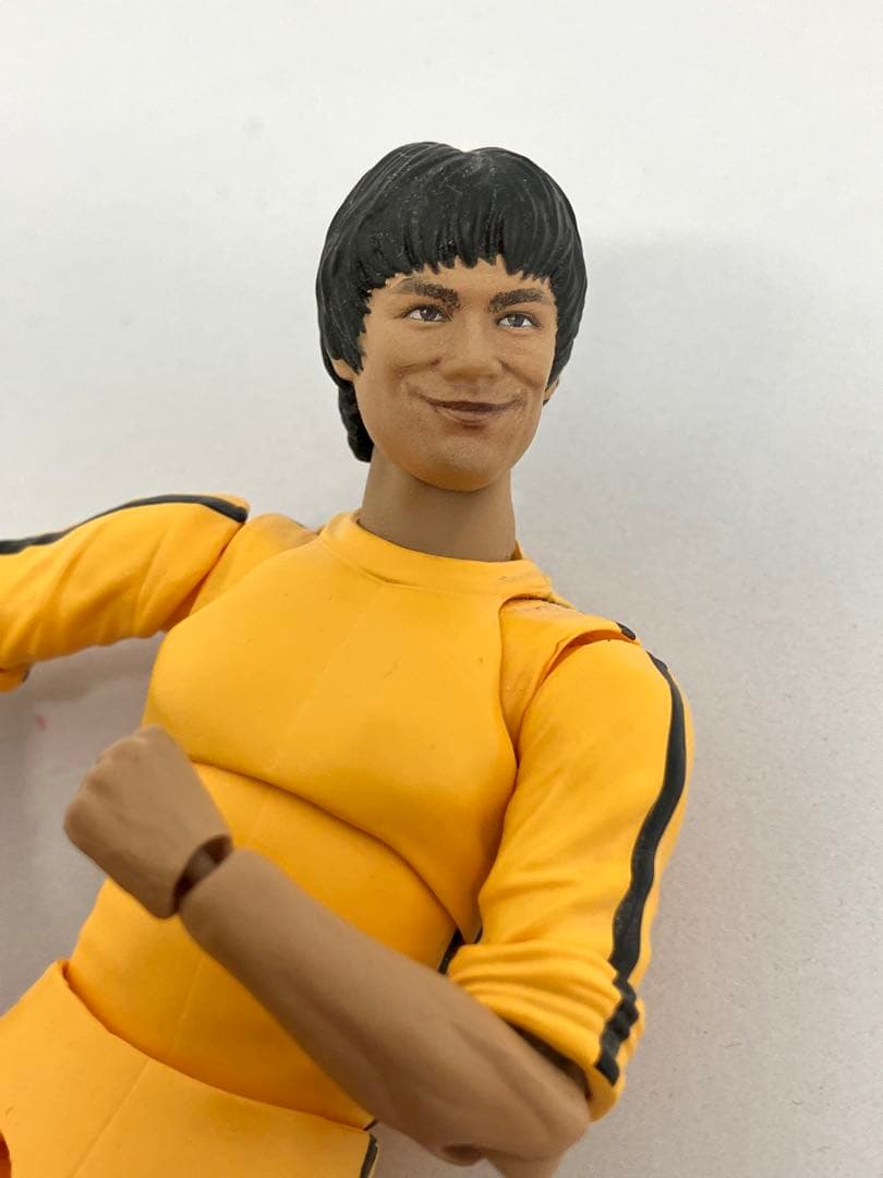 BRUCE LEE SHF Figuarts フィギュア　関節可動