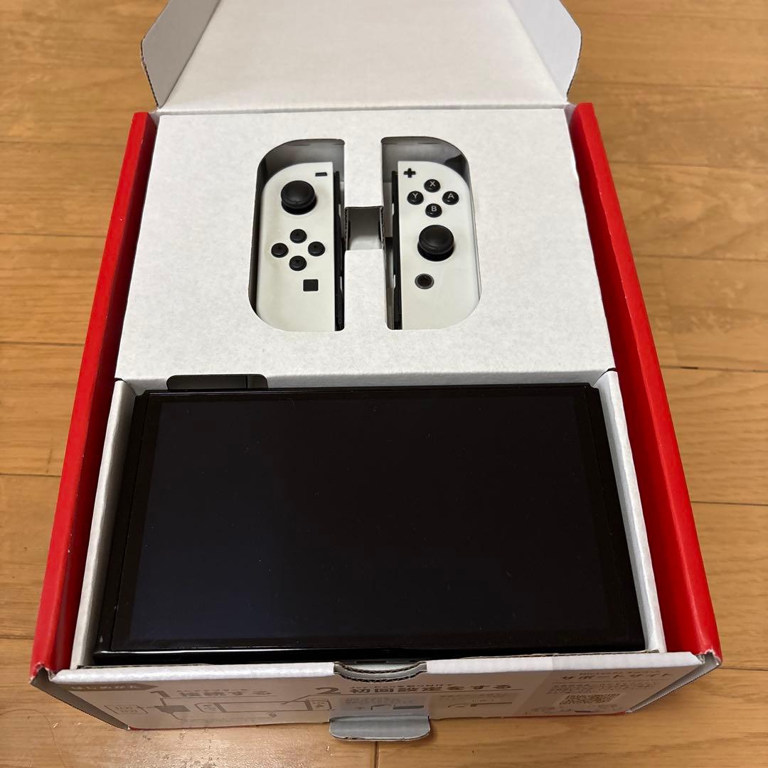 Nintendo Switch (OLEDモデル) ホワイト 本体