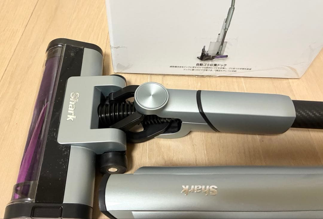 たっくん 【美品】Shark EVOPOWER 掃除機　LC501JGY