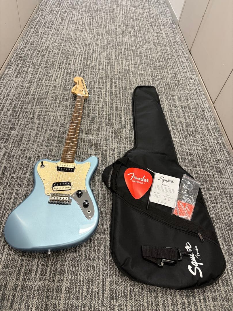 ギター Fender by Squier Paranormal SUPER-SONIC