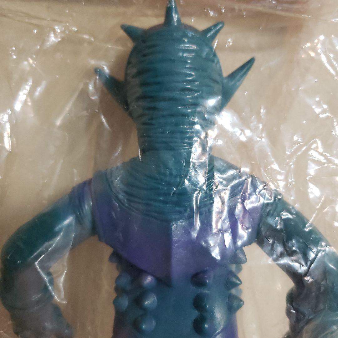 ベアモデル　ソフビ　ウルトラマン　ウリンガ　怪獣フィギュア 青紫色