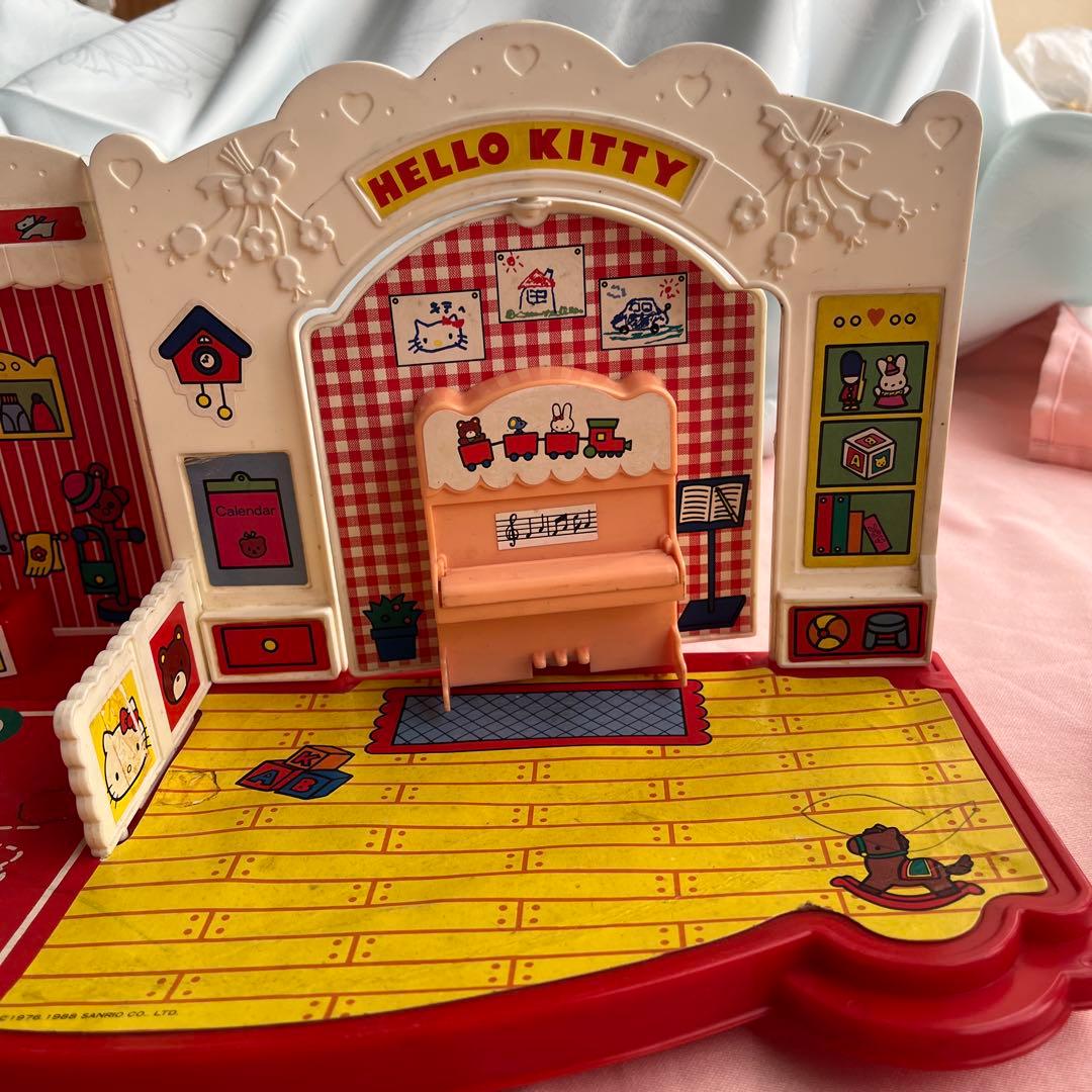当時物　1988 サンリオ　ハローキティ　ママせんせいのようちえん　など