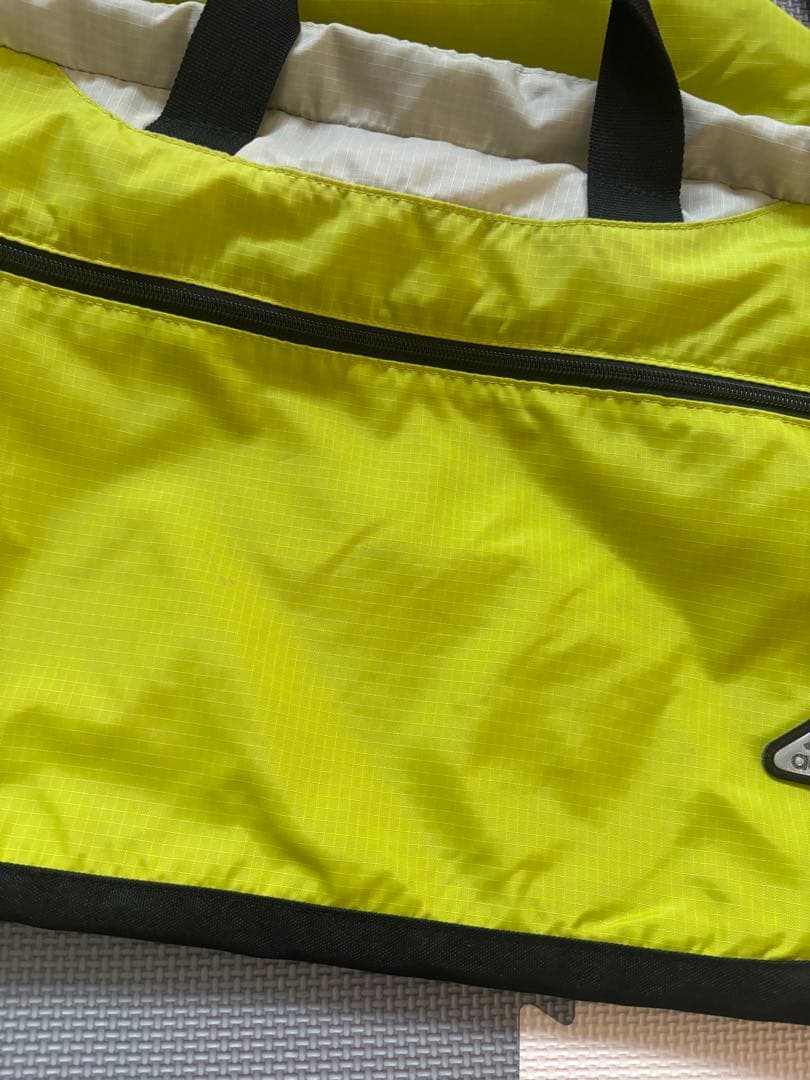 adidas ボストンバッグ　平成レトロ　当時　旅行　修学旅行　便利　紐付き