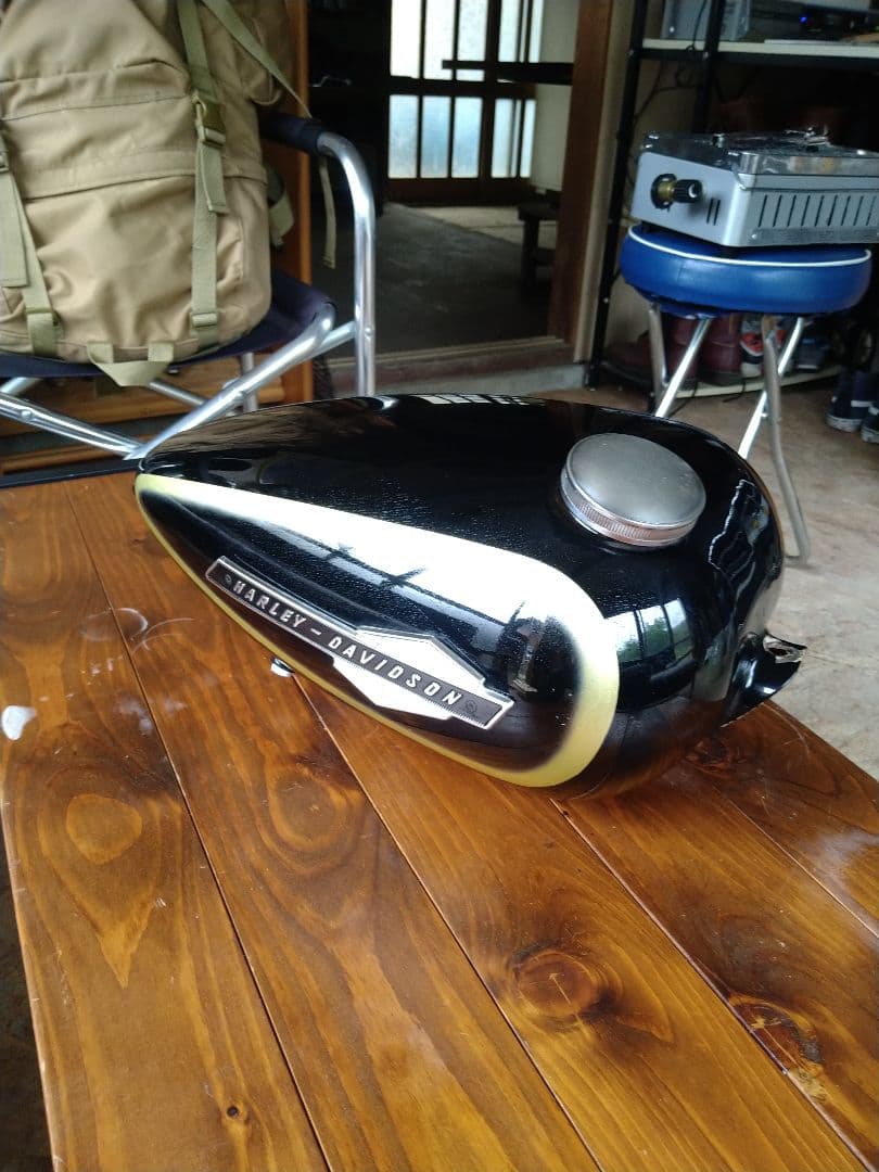 ハーレータンク