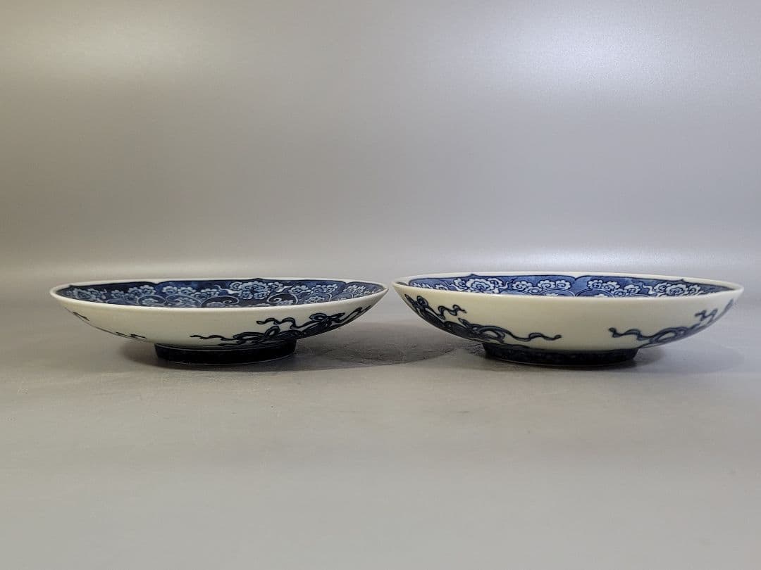 DT599 菊御紋 徳川紋 染付 鍋島皿 一対 希少 5000 値 19000