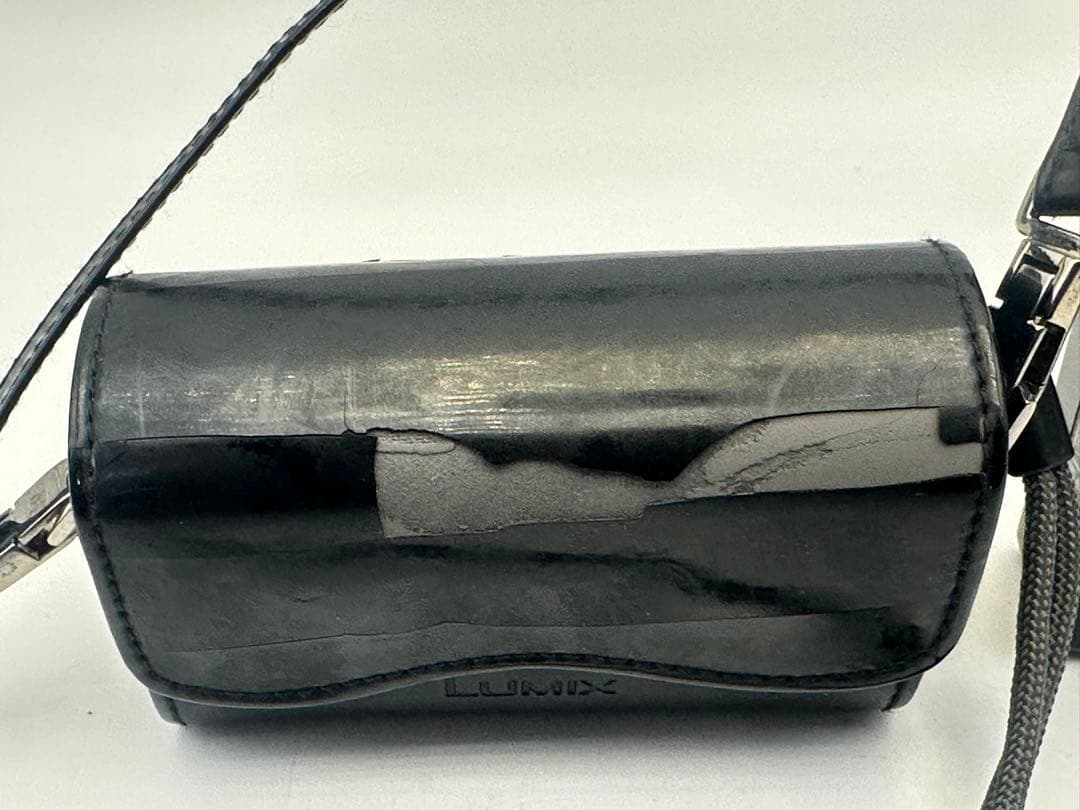 Panasonic LUMIX DMC-FX07 コンパクトデジタルカメラ