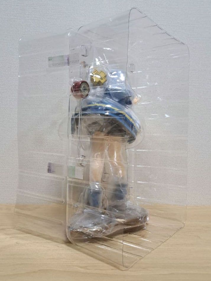 ブリジット　1/7スケールフィギュア　WAVE