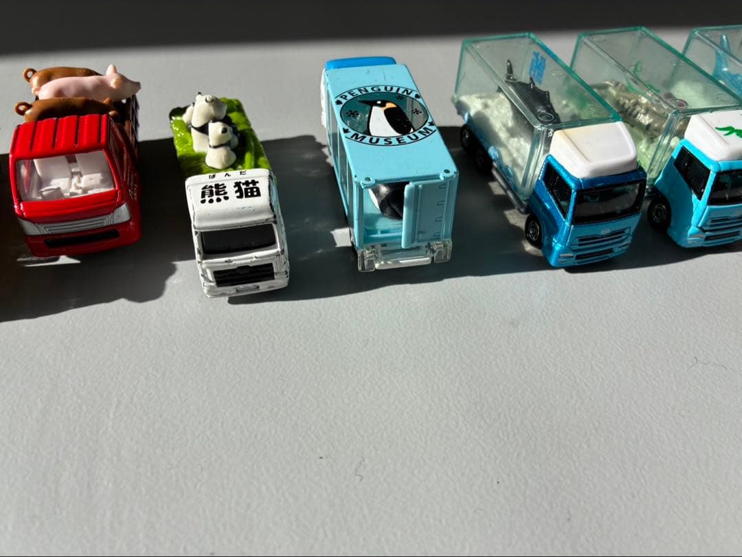 トミカ　全130台(限定モデルあり)