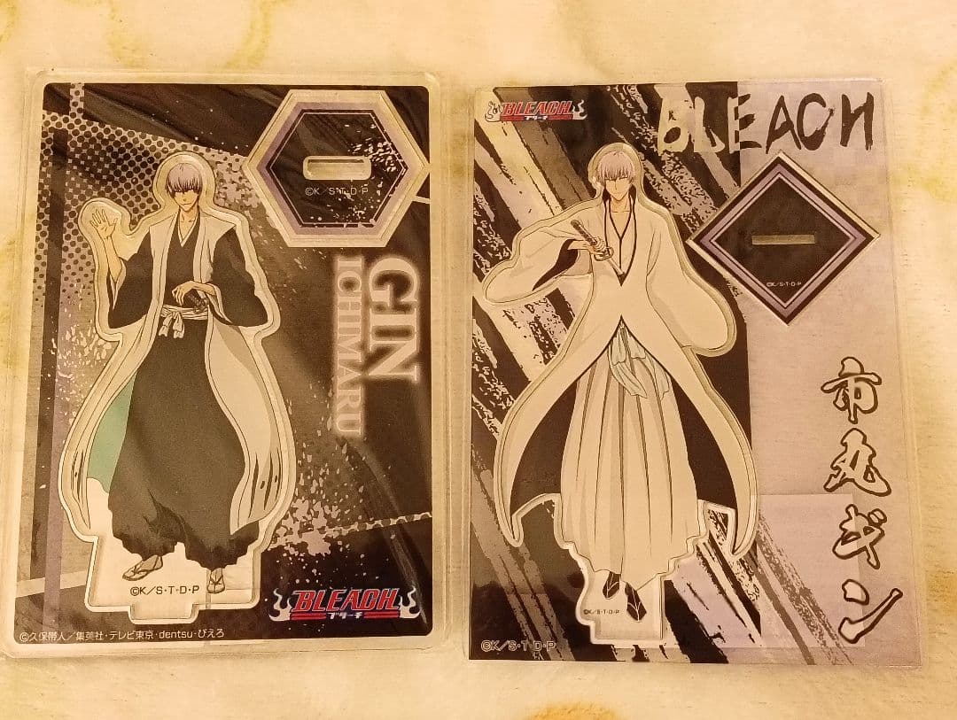 新品BLEACH 市丸ギン　アクリルスタンドポストカードアクリルキーホルダー