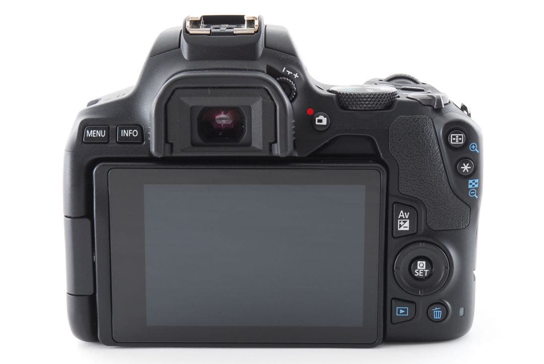 デジタル一眼レフカメラ　canon kiss x10標準&望遠レンズセット