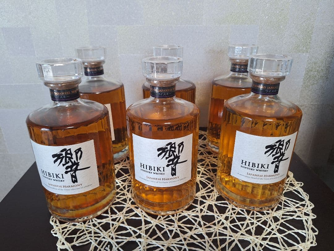 Hibiki 響ジャパニーズハーモニー新品未開封700ml6本セット