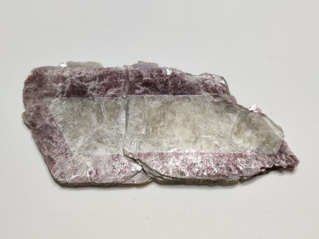 パワーストーン　バイカラーリチア雲母　レピドライト　天然石　69g　N.227