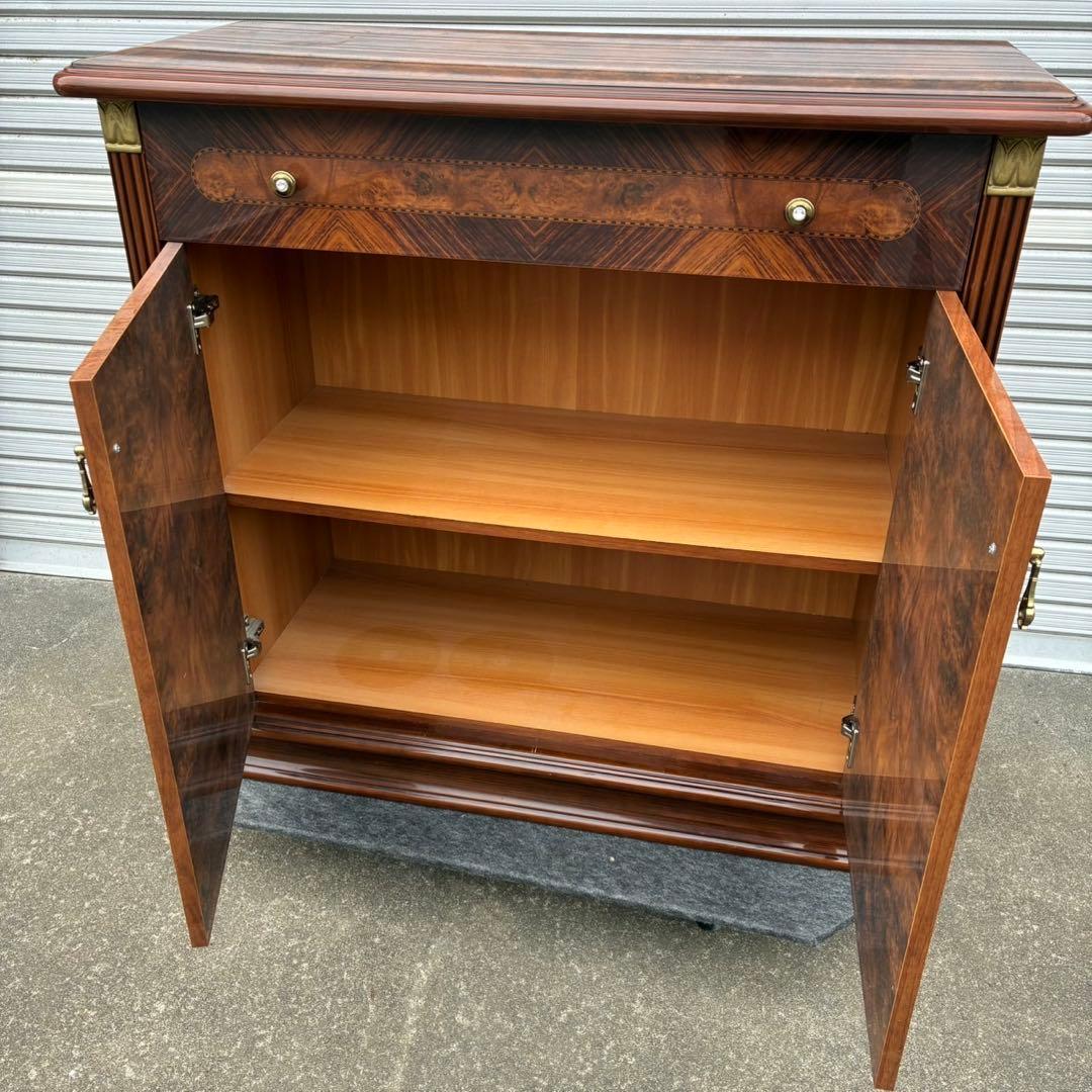 【送料込】イタリア　サルタレッリモビリ　サイドボード　アンティーク家具　ロココ調