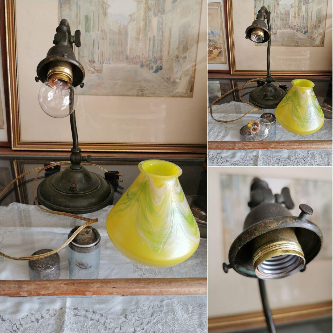 アンティーク 玉虫色イエロー&翠&乳白&桜 ファブリル系ガラス ランプスタンド