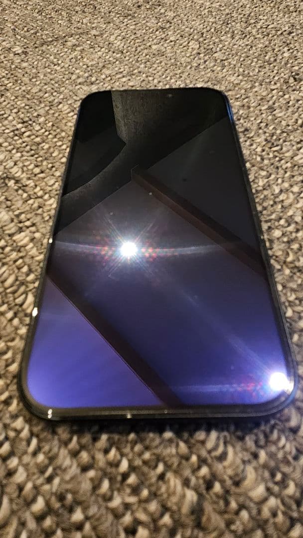 Apple iPhone 15 125GB バッテリー92%