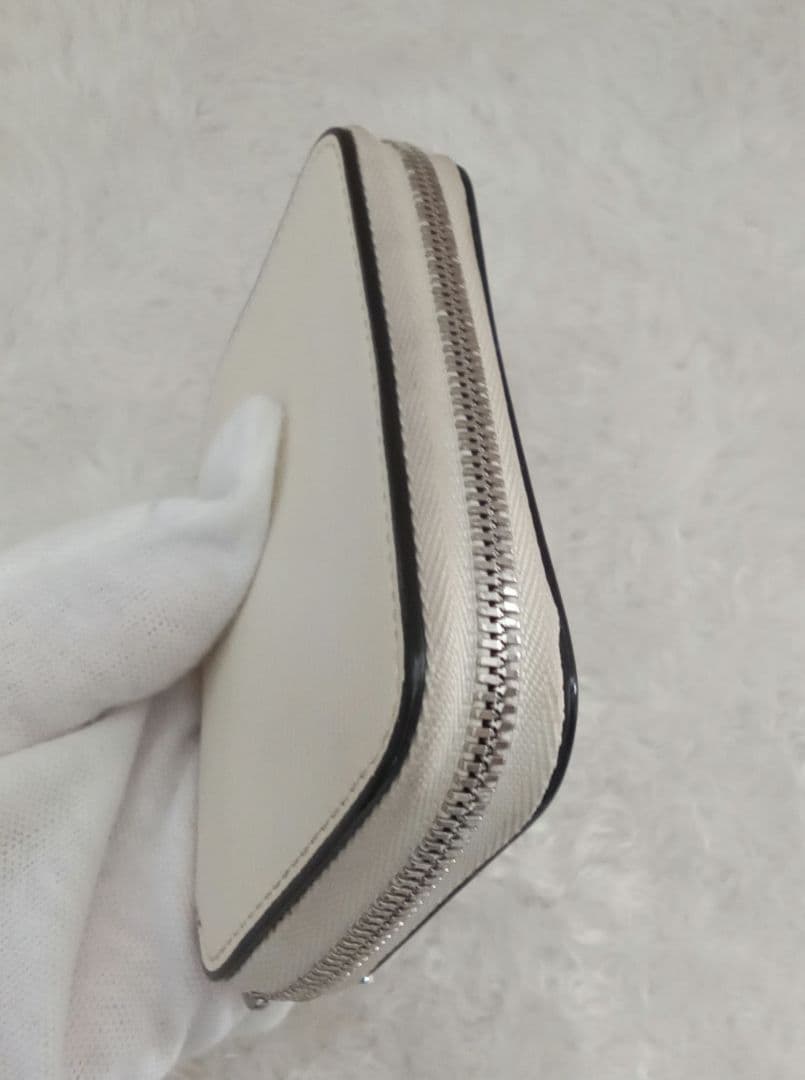 Valextra ヴァレクストラ ジップ ミニウォレット カードフォルダー