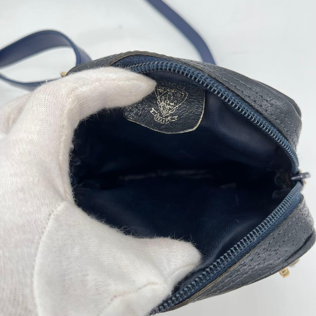 グッチ ミニショルダーバッグ ポシェット 斜めがけ GG柄 インターロッキング