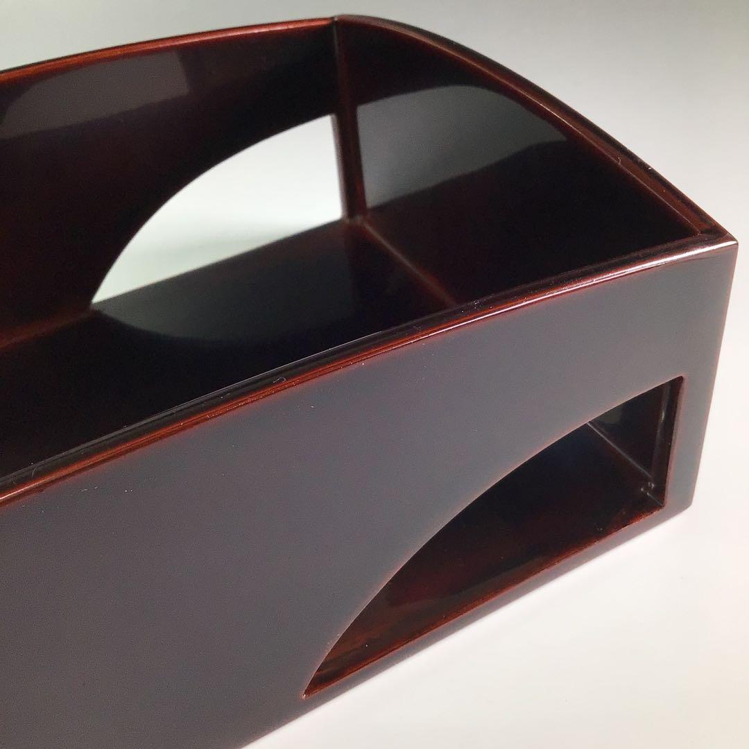 Ｐ９２１　莨盆　『鈴木松栄作』『溜塗』『而妙斎好』『独楽透し』　共箱　茶道具