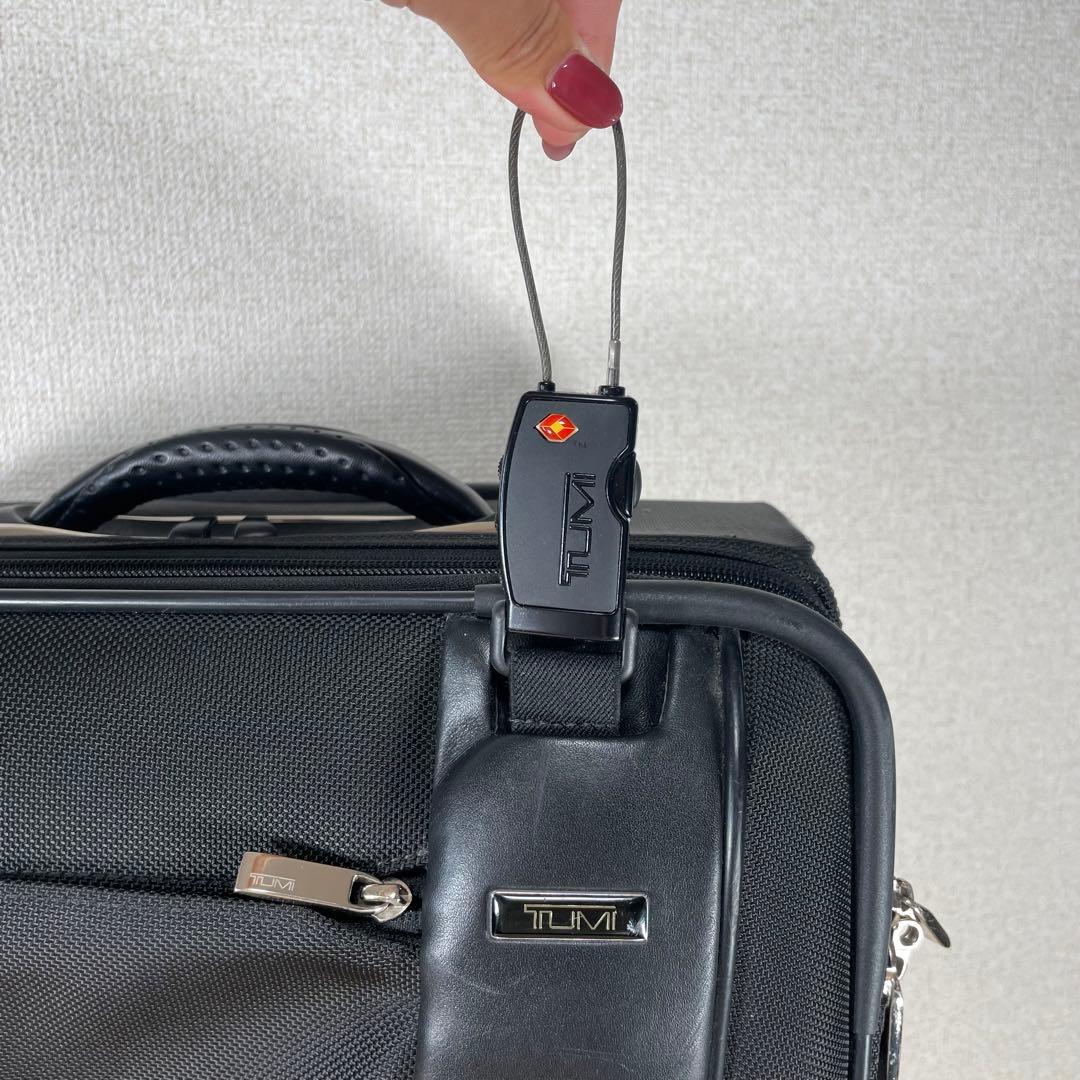 希少　トゥミ キャリーケース 　黒　23020D バリスティックナイロン/レザー