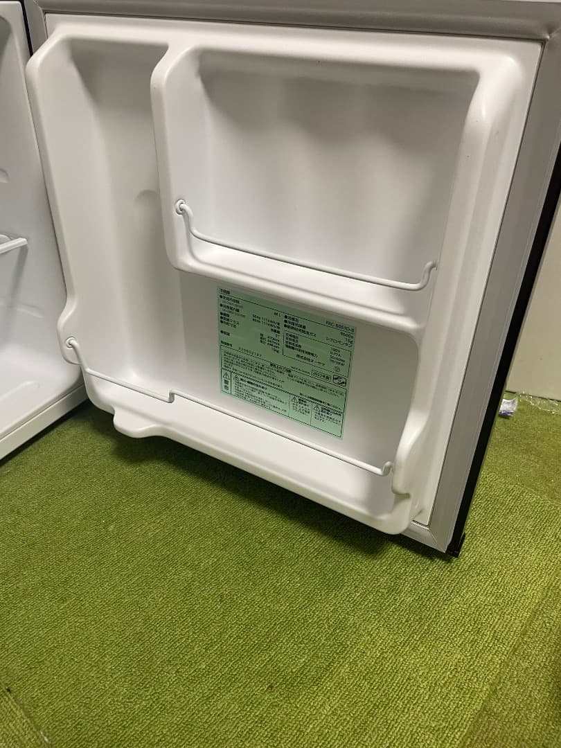 美品 冷蔵庫 2022年製 46Lブラック PRC-B051D-B