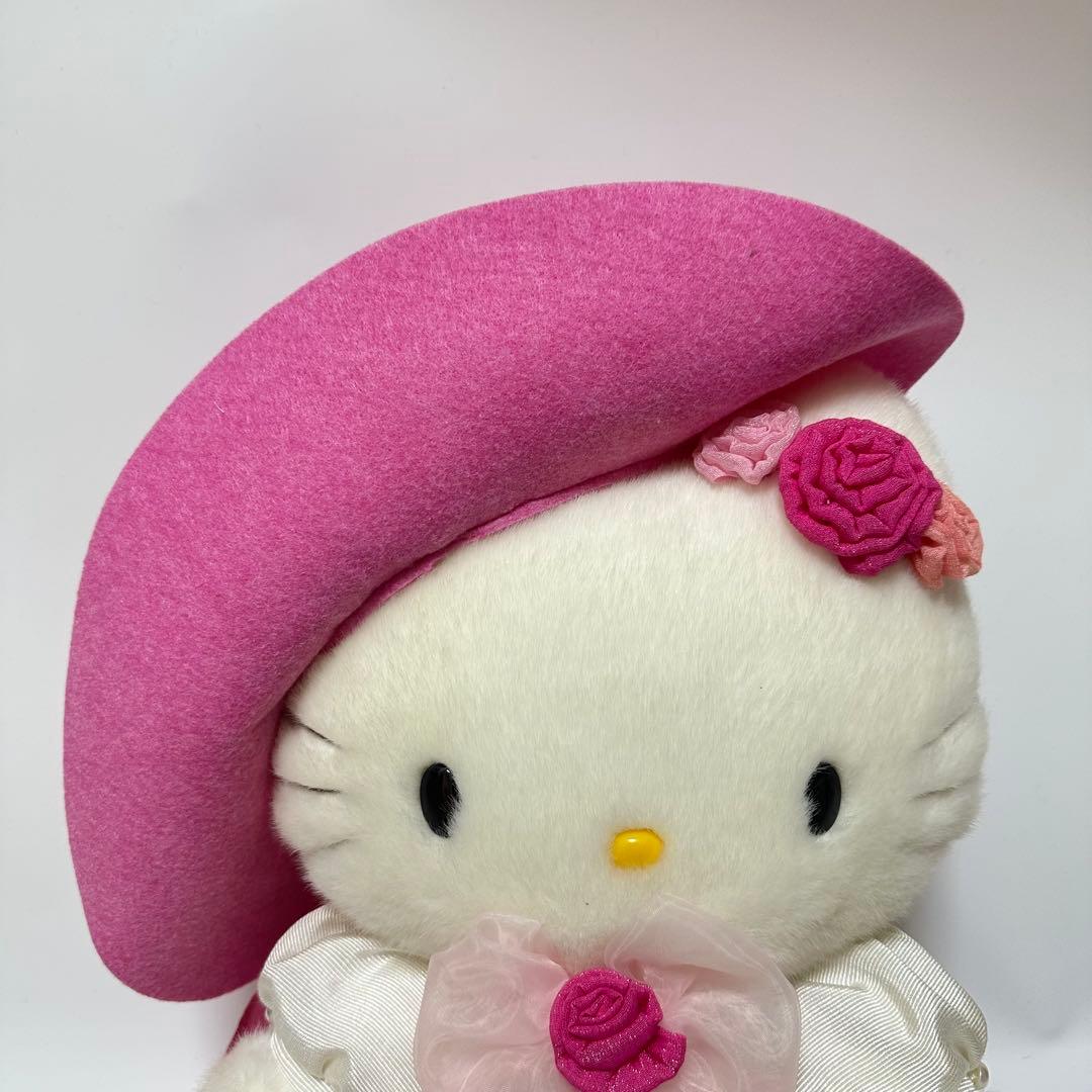 サンリオ　ハローキティ　30周年記念　特大ぬいぐるみ　300体限定　約40cm