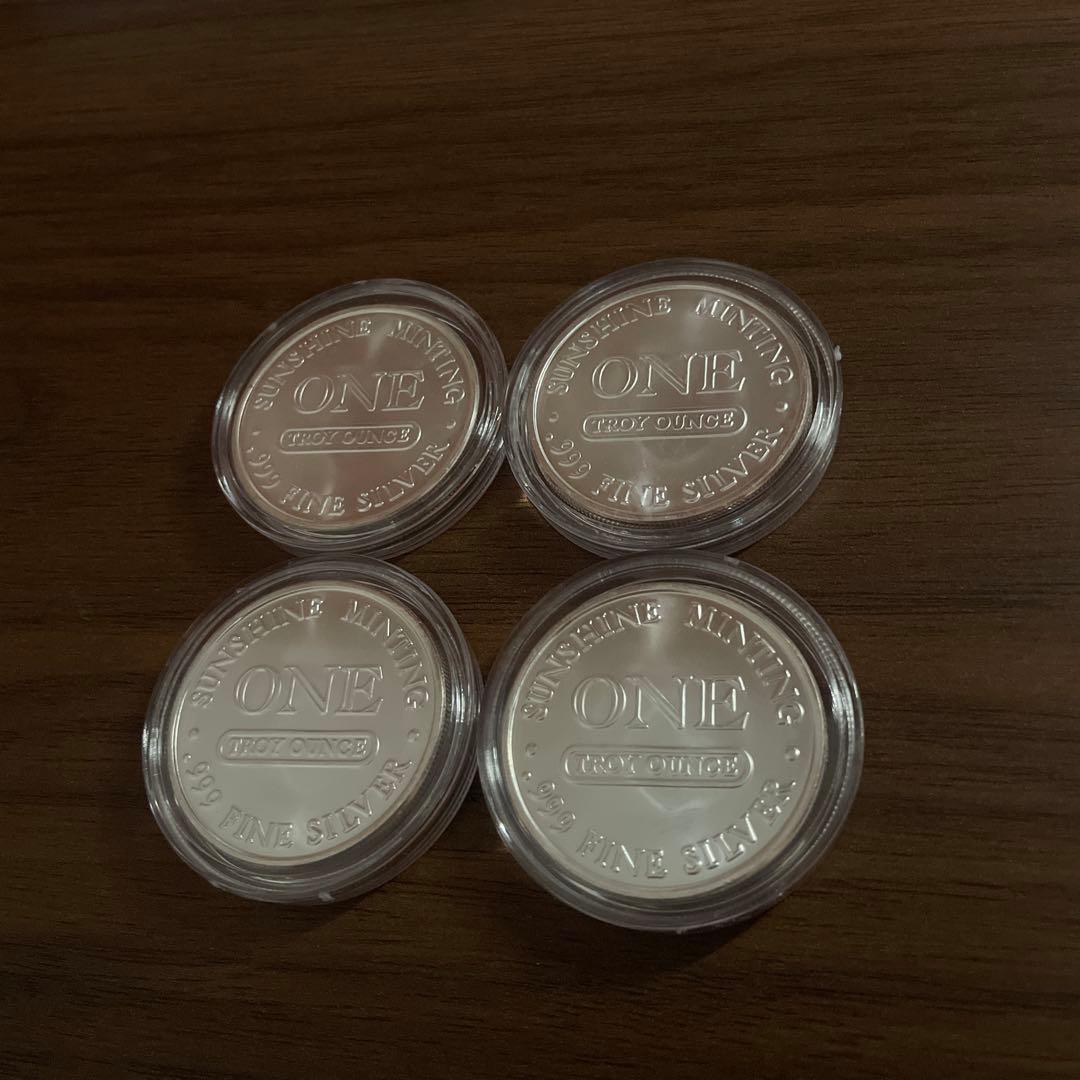 サンシャインミント・イーグルの1オンス銀貨4枚セット