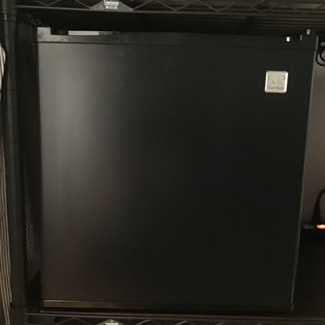 SunRuck 　ペルチェ式　電子冷蔵庫