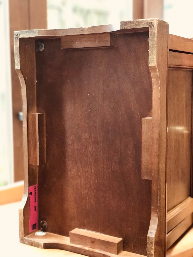 【米国アンティーク】vintageナイトテーブル／真鍮取っ手×ターンドレッグ