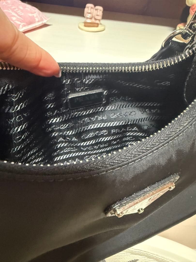 PRADA Re-Edition 2005 Re-Nylon バッグ