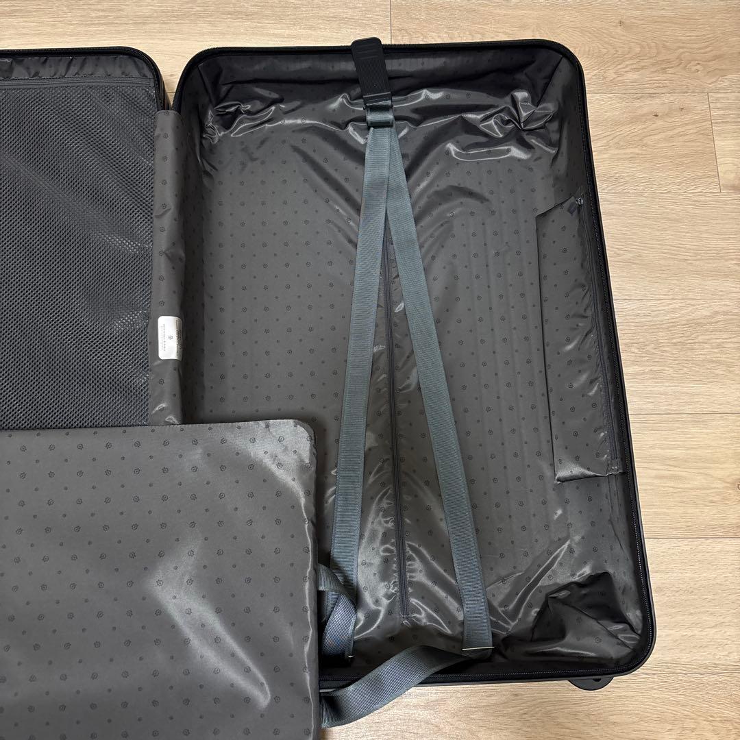 RIMOWA Essential チェックインL