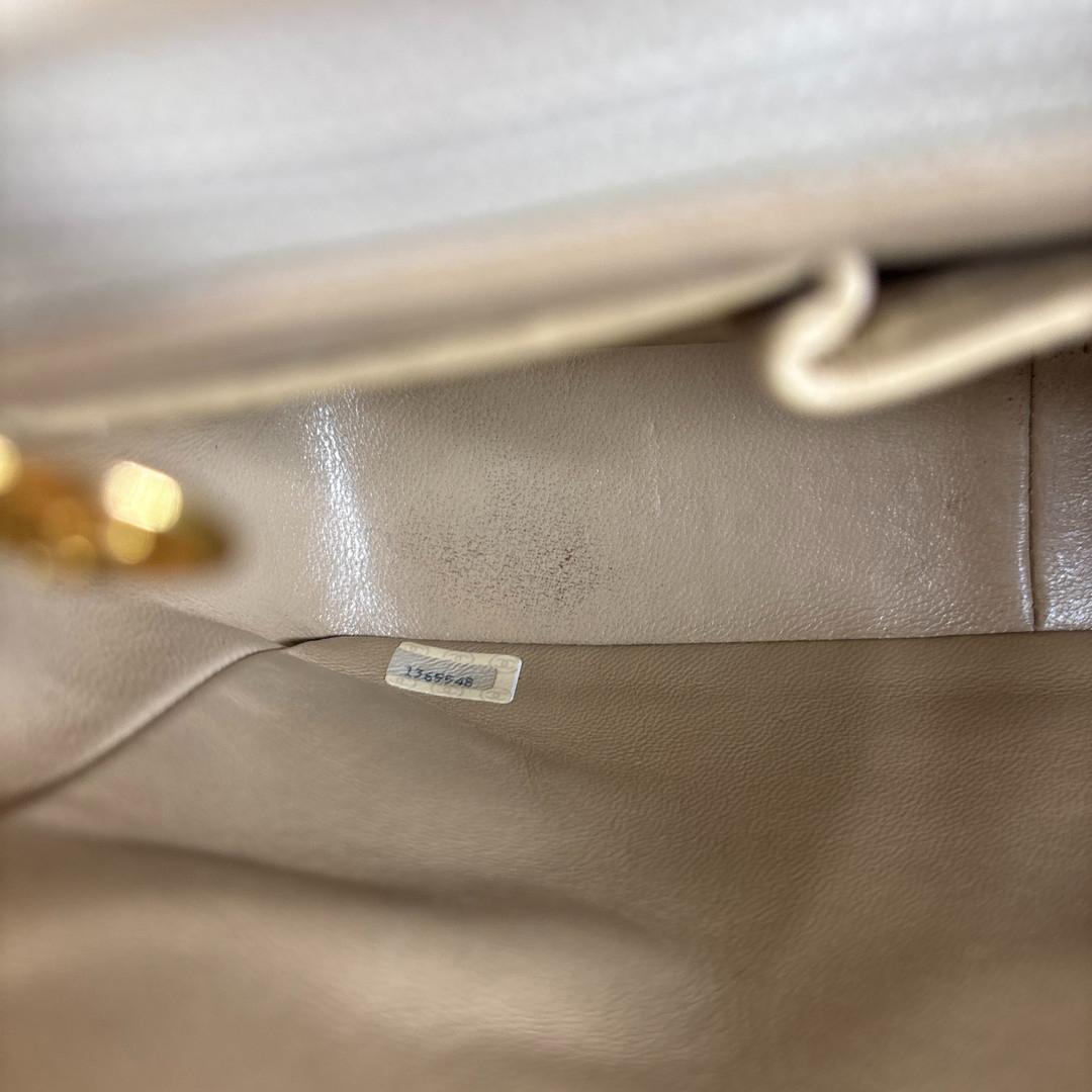 極美品 シャネル マトラッセ バイカラー ベージュ ショルダーバッグ レディース