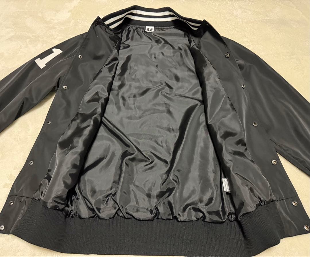 【極美品】UVERworld スタジャン