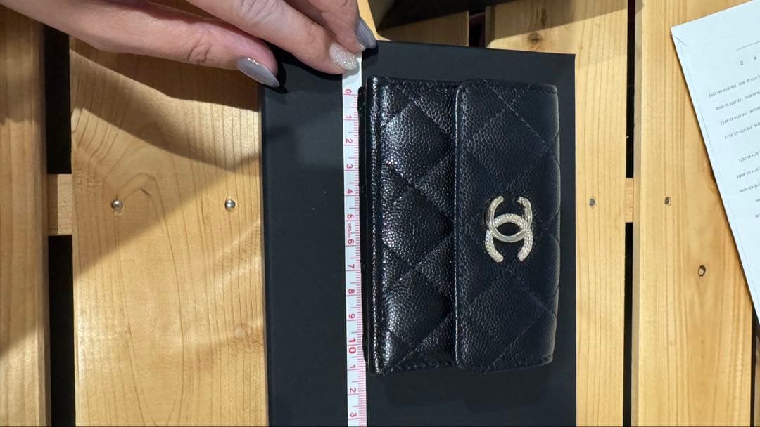 CHANEL ブラック 三つ折り財布　スモール　フラップ　ウォレット