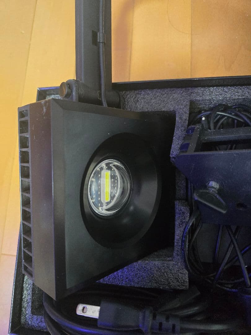 Red Sea ReefLED 50 本体＋マウントアーム