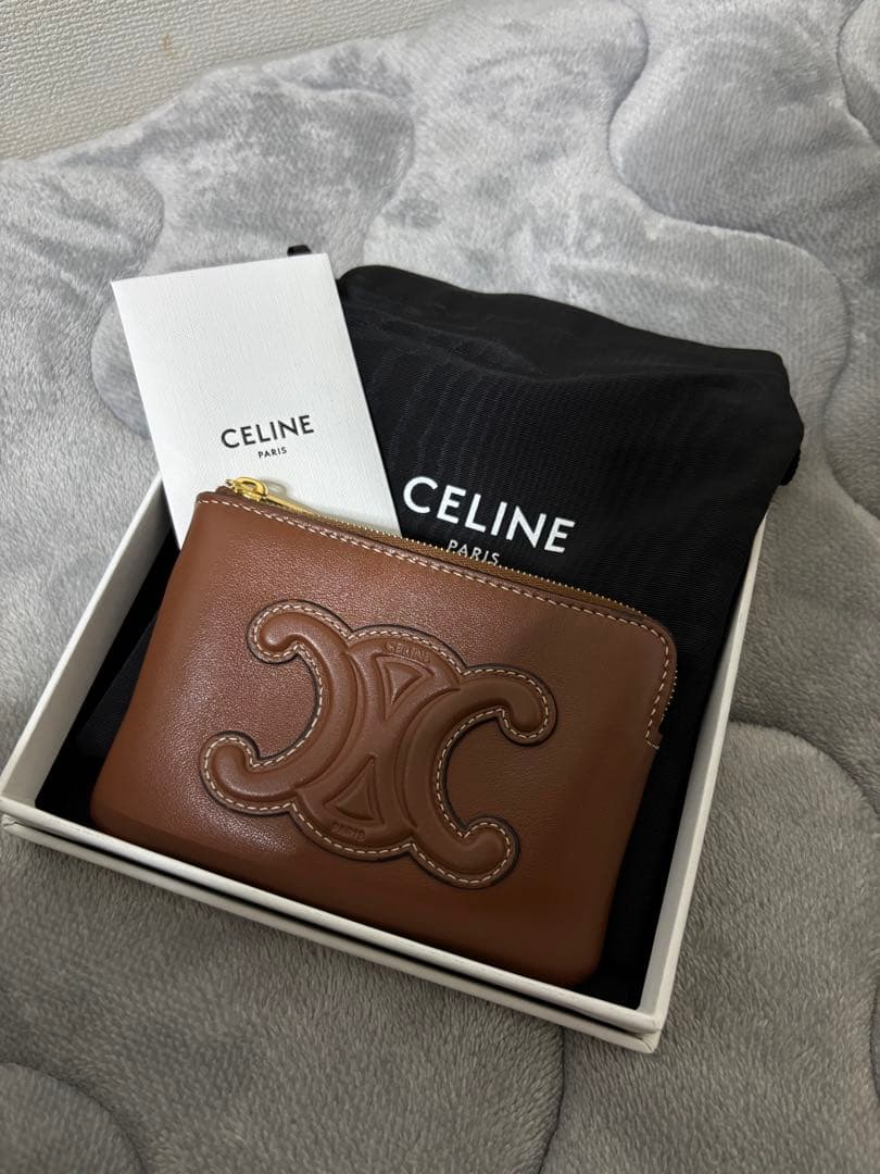 CELINE(セリーヌ) キュイルトリオンフ ケース バッグチャーム